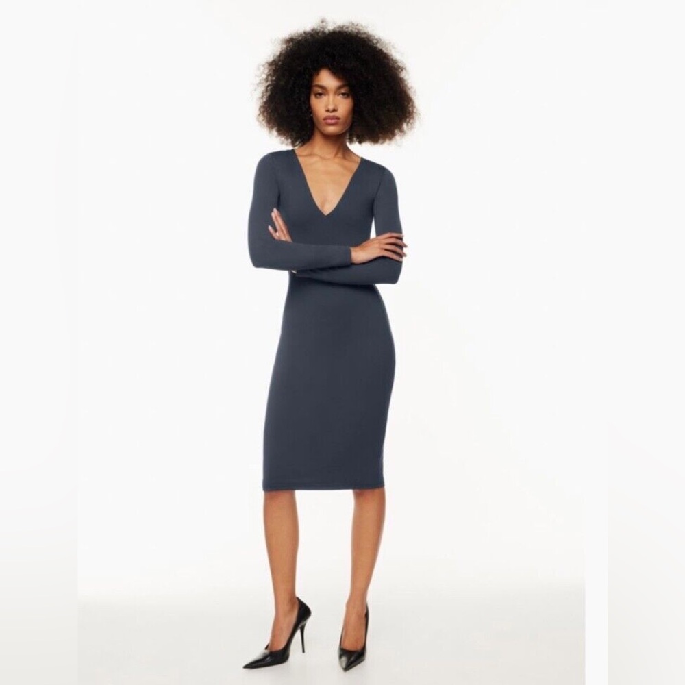 Aritzia Babaton | Contour V-Neck Longsleeve Dress Total Eclipse